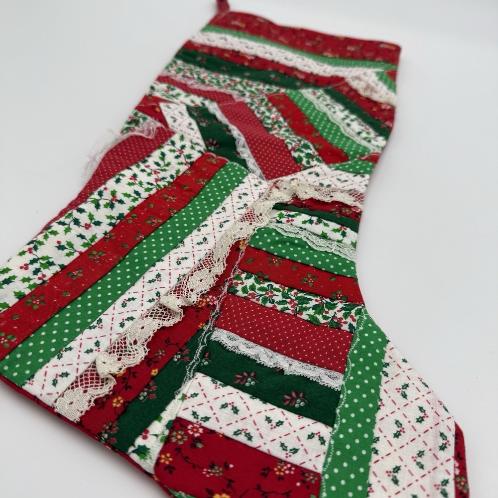 Vtg Handmade Patchwork Quilt Christmas‎ Stocking Lace Trim Cottagecore Style Red